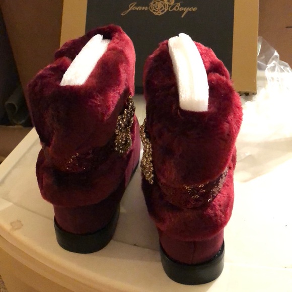 Boots - Picture 2 of 4